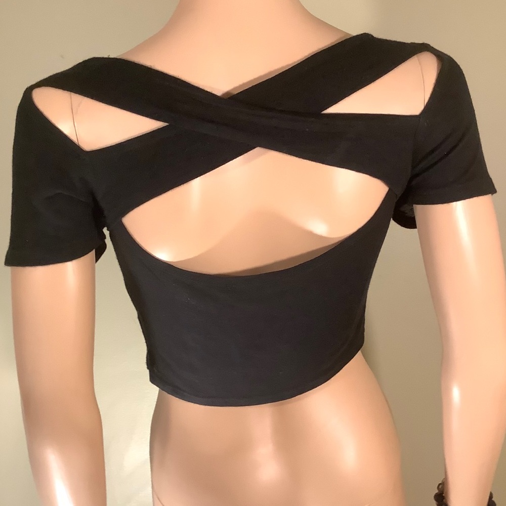 Crop Top - Picture 2 of 4